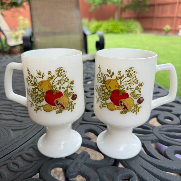 Vtg Corning Spice of Life Footed Mugs Set of 4 Milk Glass Pedestal Grandmugs - Picture 13 of 16